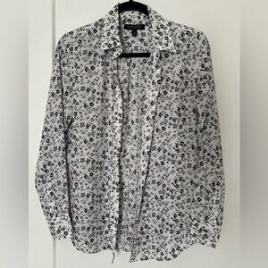 Banana Republic White Button-Up Shirt with Black and Pale Pink Floral Print